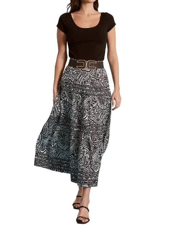 soft beige tiered skirts boho -Daphine Linen Graphic Paisley Skirt In Black